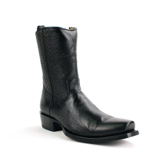 Genuine deer boots feature a rich full-grain leather finish paired with beautiful detailing for durability and character
