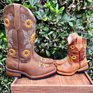 Bandoleros Girasol Narrow Square Toe Cowgirl Boots