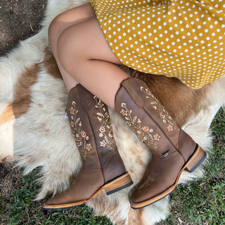 Bandoleros Square Toe Flower Cowgirl Boots