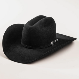 Angled three-quarter view of 20X Pinnacle black fur-felt cowboy hat with 3-piece silver buckle