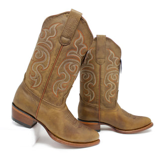 Side view of Los Altos Women’s Round Toe Western Boots in Rage Walnut showing swirl embroidery and stacked heel.