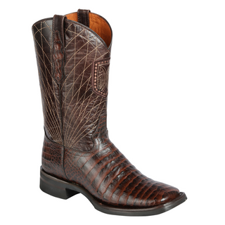 Brown cowboy boot with intricate design o