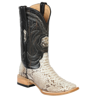 Cowboy boot with black and white design 