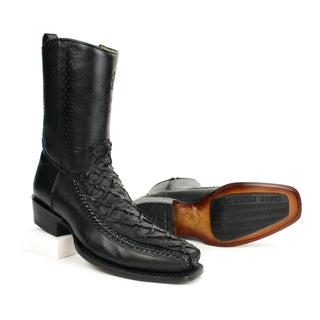 Pair of Black Pirarucu fish skin and leather semi square toe cowboy boot for men by Los Altos