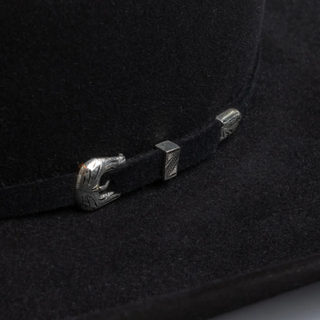 Side view of 5X Fort Worth black rabbit fur-felt hat showing silver 3-piece buckle hatband detail