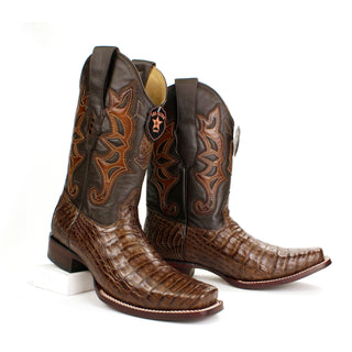 Pair of Genuine caiman belly leather with a smooth cowhide upper, these boots feature a bold square toe and traditional hand-stitched detailing