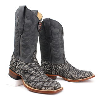 Los Altos Exotic Pirarrucu Black Boots staggered view 