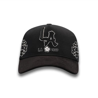 LA NUVES Cap – bold LA embroidered logo on structured crown