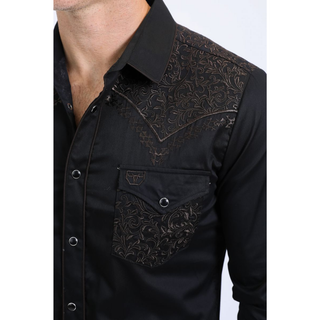 embroidery western shirt and buttons on the collar, pockets and sleeves is made from 100% cotton- pocket and collar view 