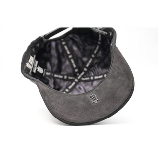 Aniversario Silver Black Bigg Boss Cap - Black