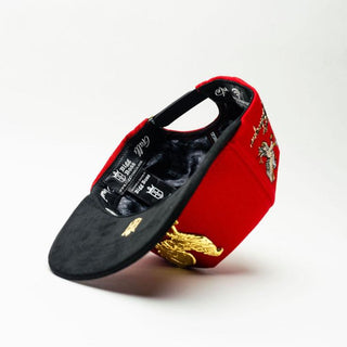 Adjustable snap closure of Gallo Roja snapback with premium detailing – BIGG BOSS