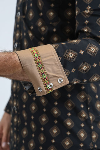 Men's Western Modern Fit Cotton/Spandex Long Sleeve Shirt with Snaps (cuff view)