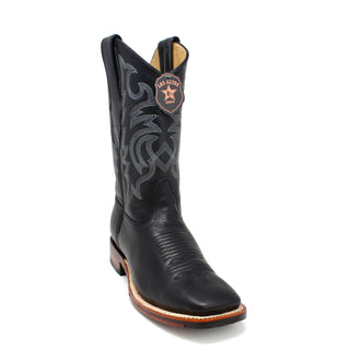 Front view of Los Altos Men’s Western Boots in black  with detailed shaft stitching.